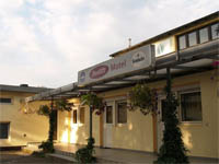 zur Webseite des Scottis Bar - Restaurant - Motel in Dsseldorf bitte klicken!